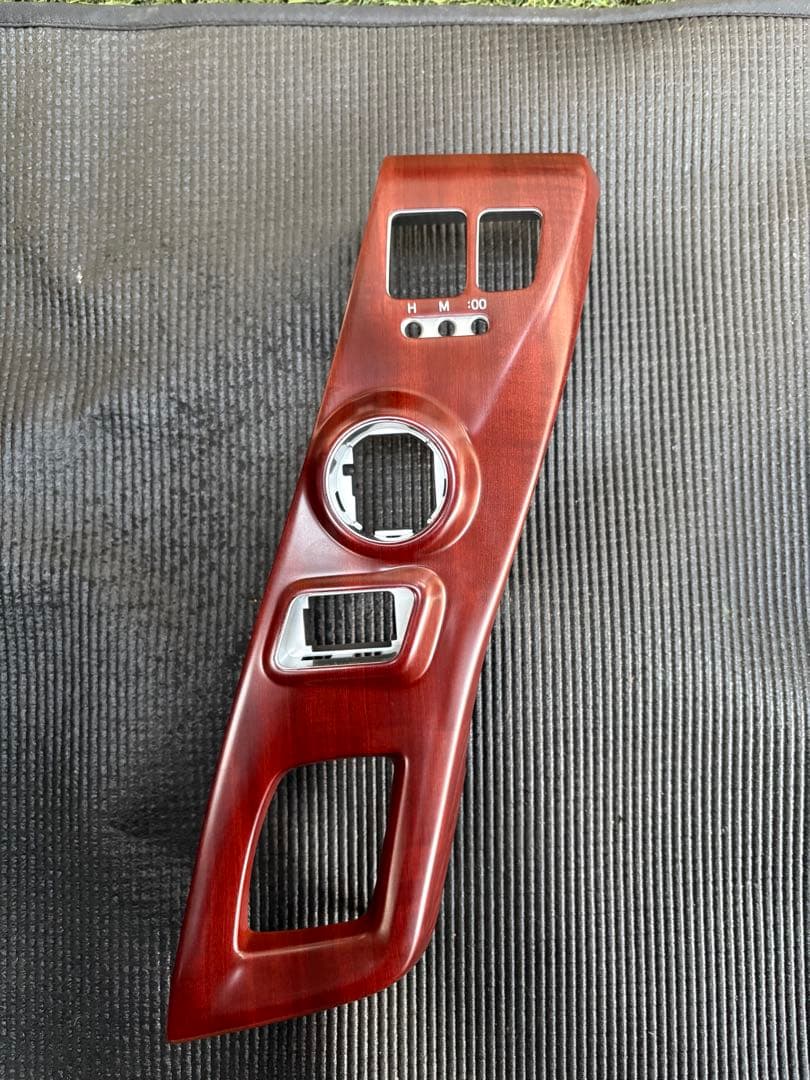 プリウスαモデリスタインテリアパネルセット 木目調