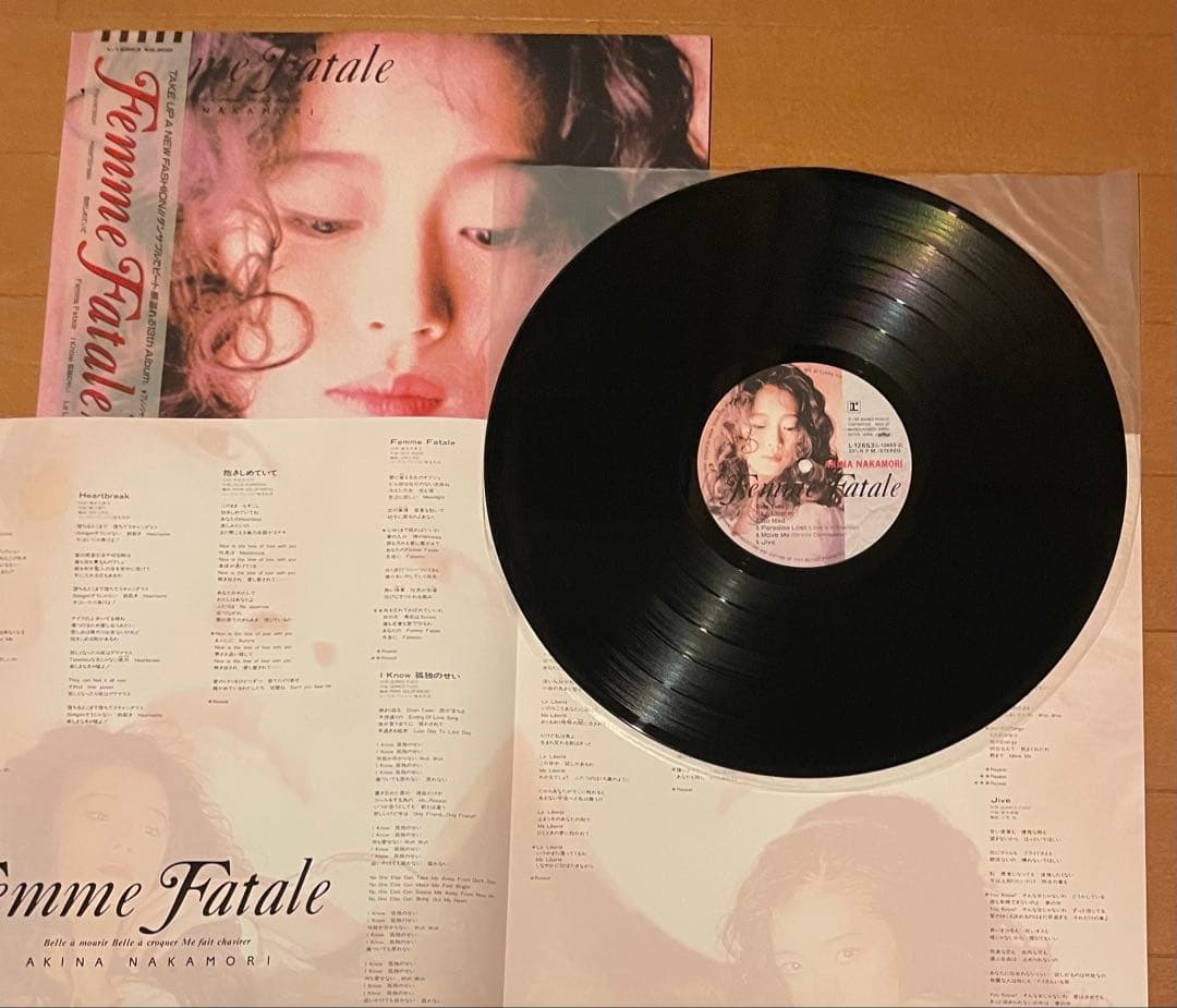 希少レコード多数　中森明菜　LPレコードセット　11枚