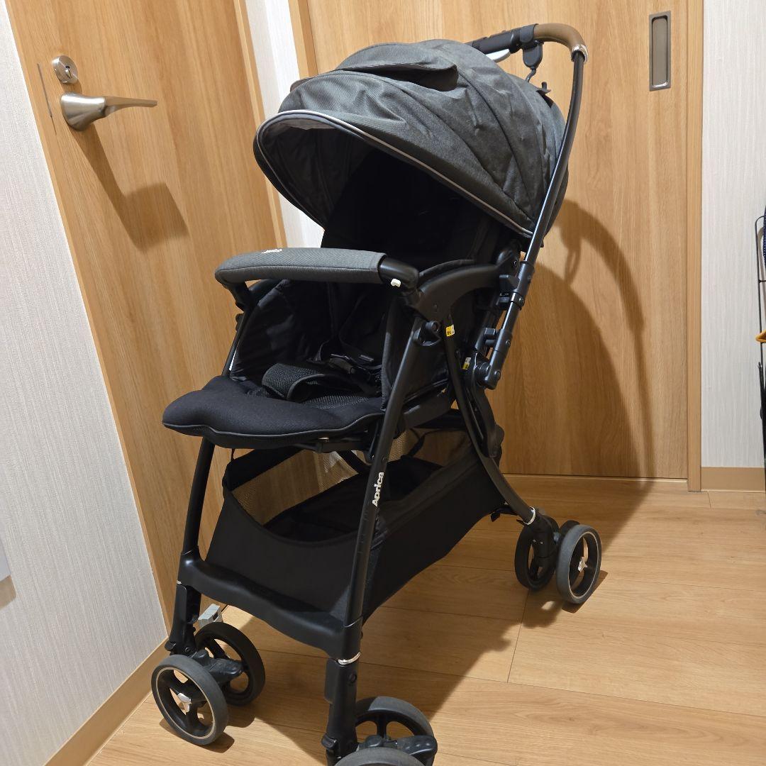 アップリカ　ラクーナクッション　グレー A式ベビーカー 安全ベルト付き