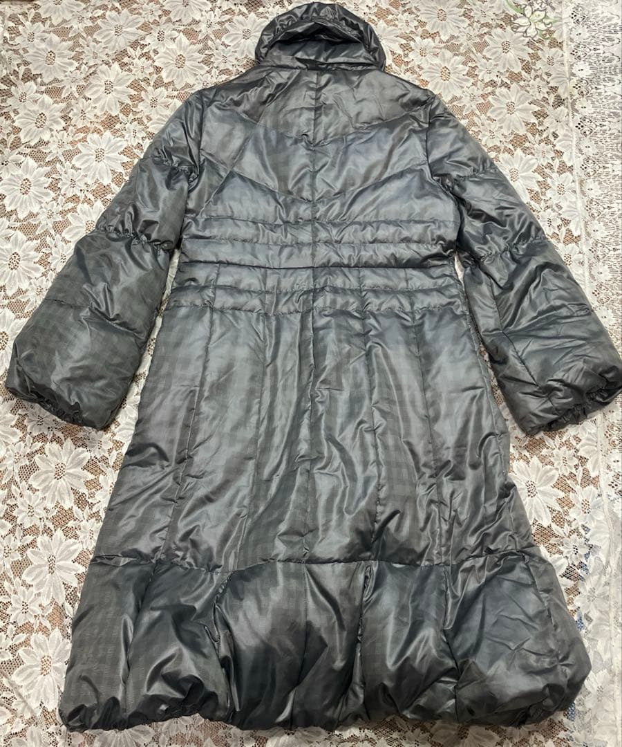 美品Bel Paci ベルパーチ フラワー装飾ダウンコート