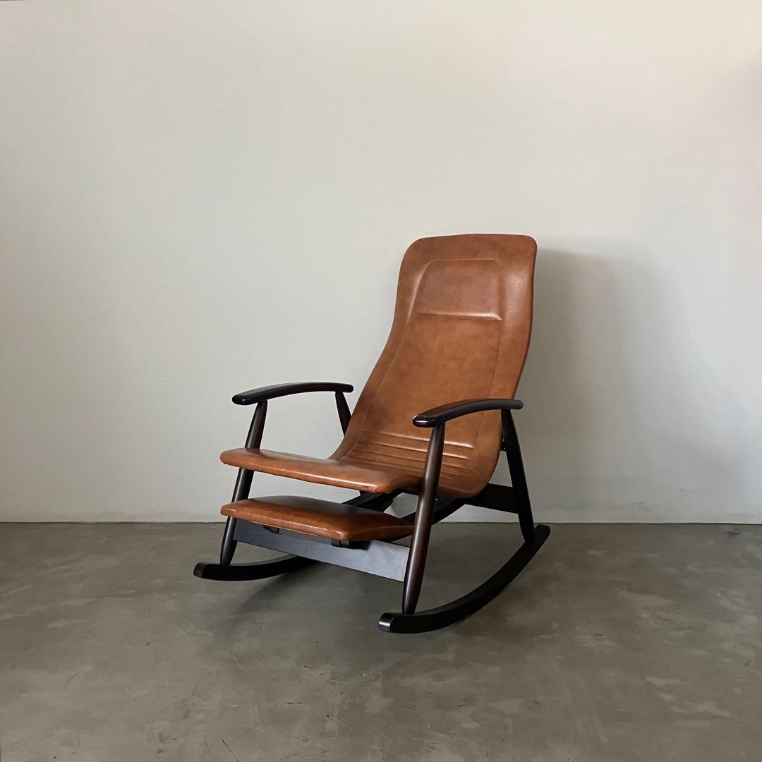 レトロ　アンティーク　ヴィンテージ　昭和　古家具　古民家　ロッキングチェア　椅子