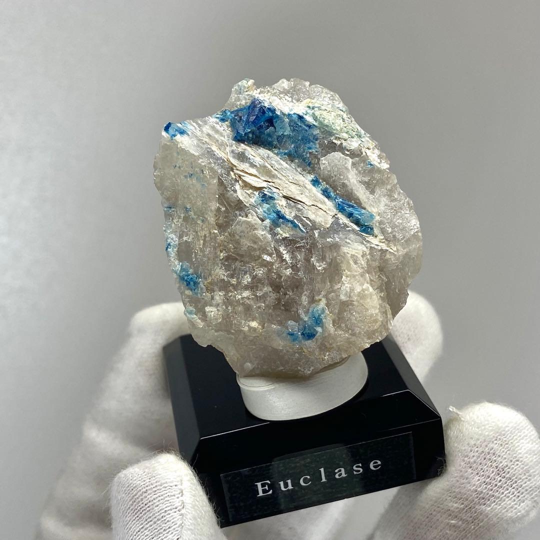 ユークレース　マイカ　ジンバブエ産　鉱物標本　原石鉱石　天然石　ストーン