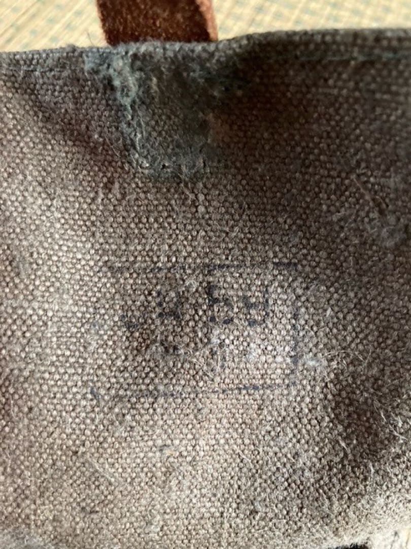 ソ連陸軍Ｍ６９制服上下　ベルト＆ポーチ2個付き