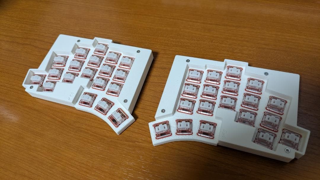 TOTEM 分割型メカニカルキーボード 自作キーボード