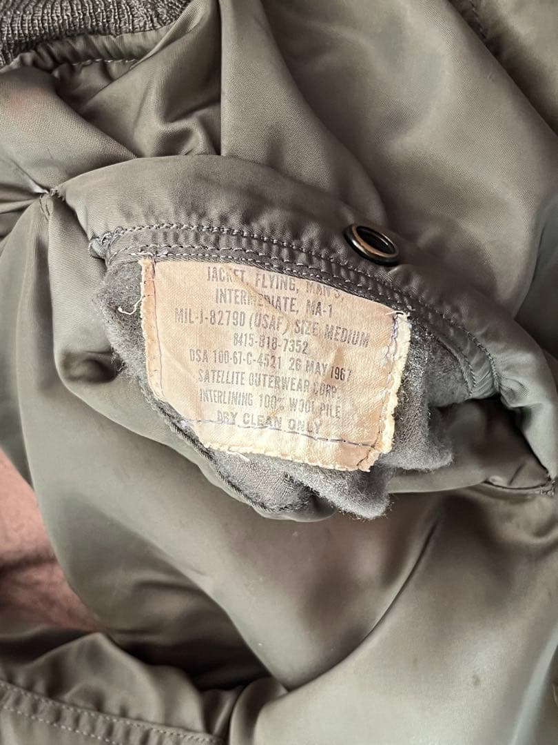 ★米軍放出品★ MA1 フライトジャケット　『実物品』