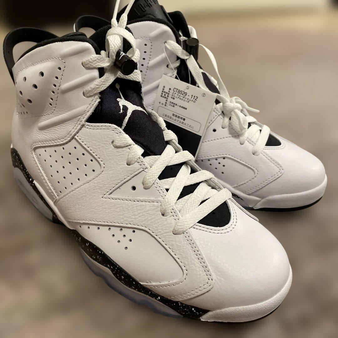 27㎝新品エアジョーダン6　オレオ　30,000円Air ホワイト/ブラック