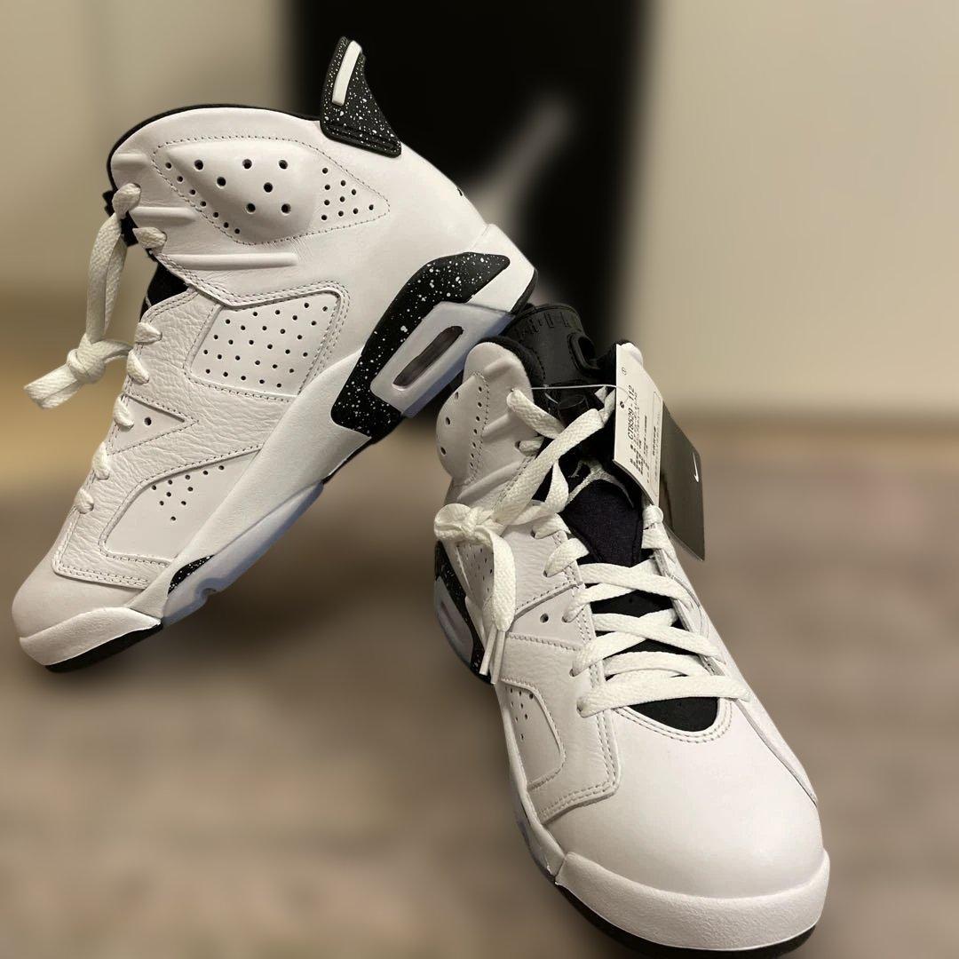 27㎝新品エアジョーダン6　オレオ　30,000円Air ホワイト/ブラック