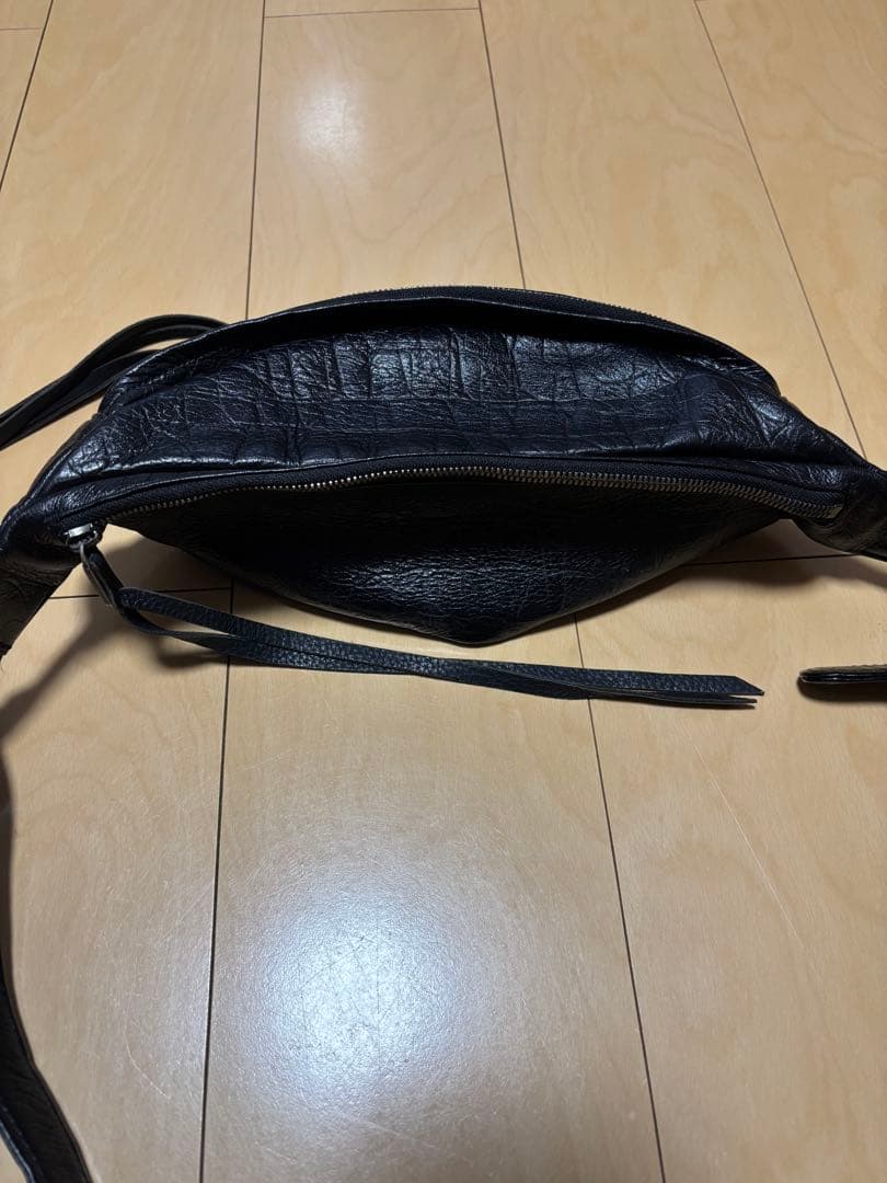 ジャムホームメイド　ミニショルダー　ウエストバッグ　クロコ型押しレザー　本革