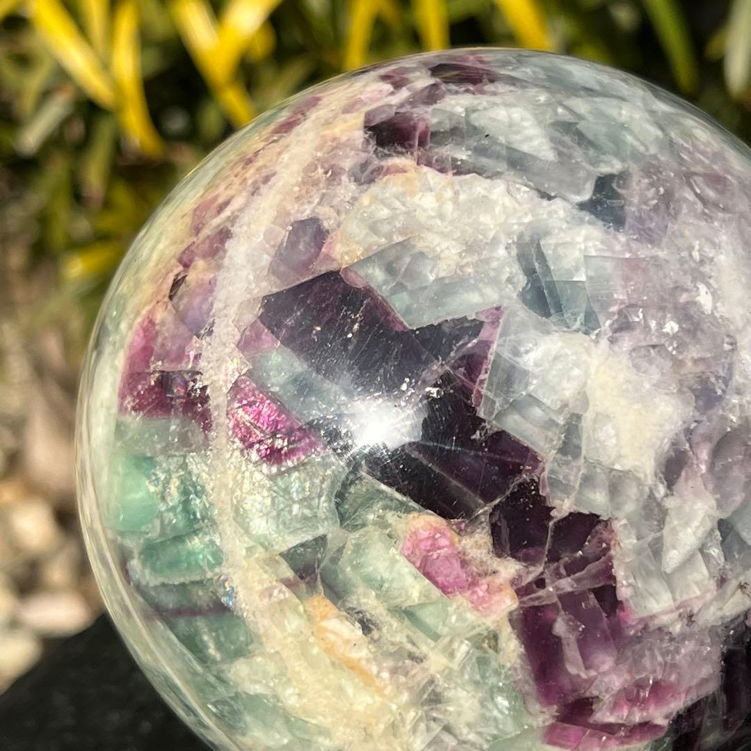 ✨魅惑の色彩✨神秘的な美麗スフィア✨マルチカラーフローライト 丸玉 天然石 原石