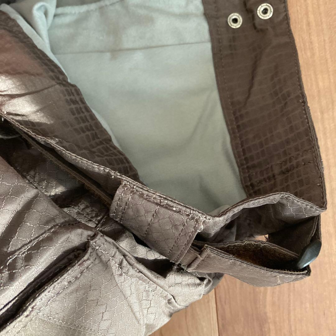 Helly Hansen スキースノーボードウェア 上下セット　Mサイズ