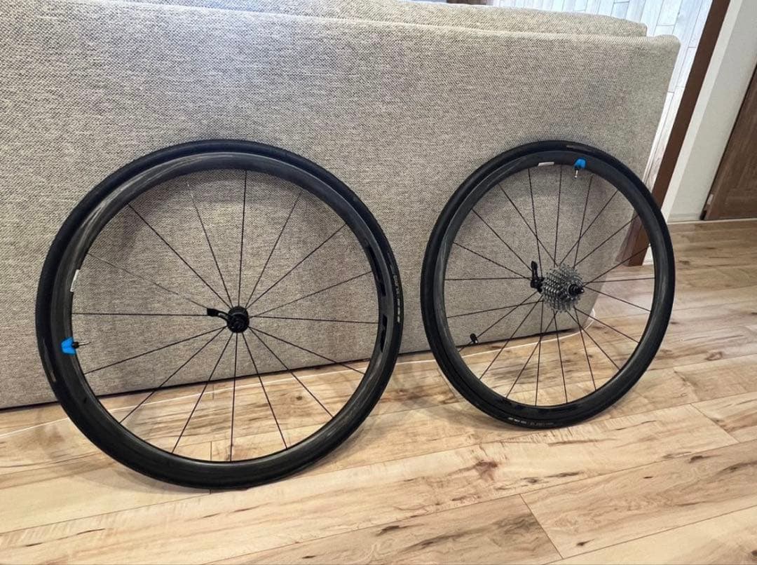 ジャイアントSLR1カーボンホイール