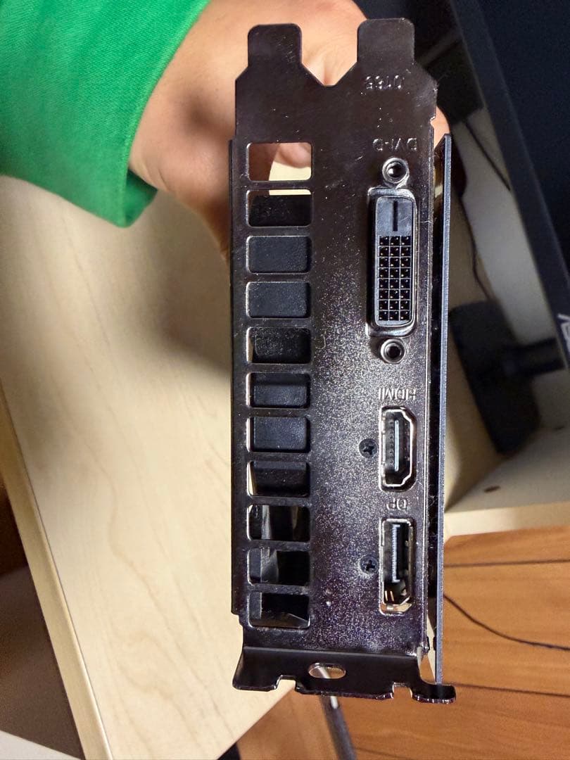 NVIDIA GeForce GTX 1660 グラフィックボード