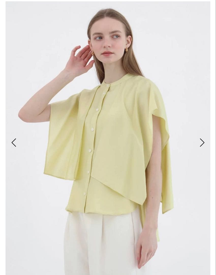 【今期新品未使用】ヤマダヤ　ケープシャツブラウス　Aga ライトイエロー