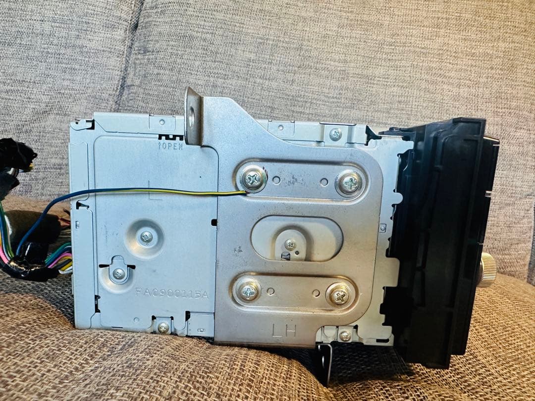 日産純正ナビ　MM317D-W CD/DVD/SD/USB/Bluetooth