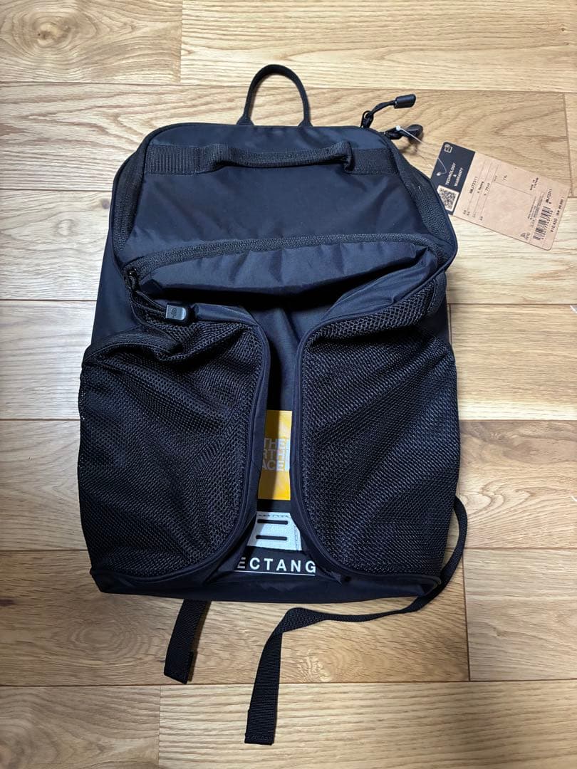 ☆m☆《タグ付き 未使用》ノースフェイス レクタング リュック 17L