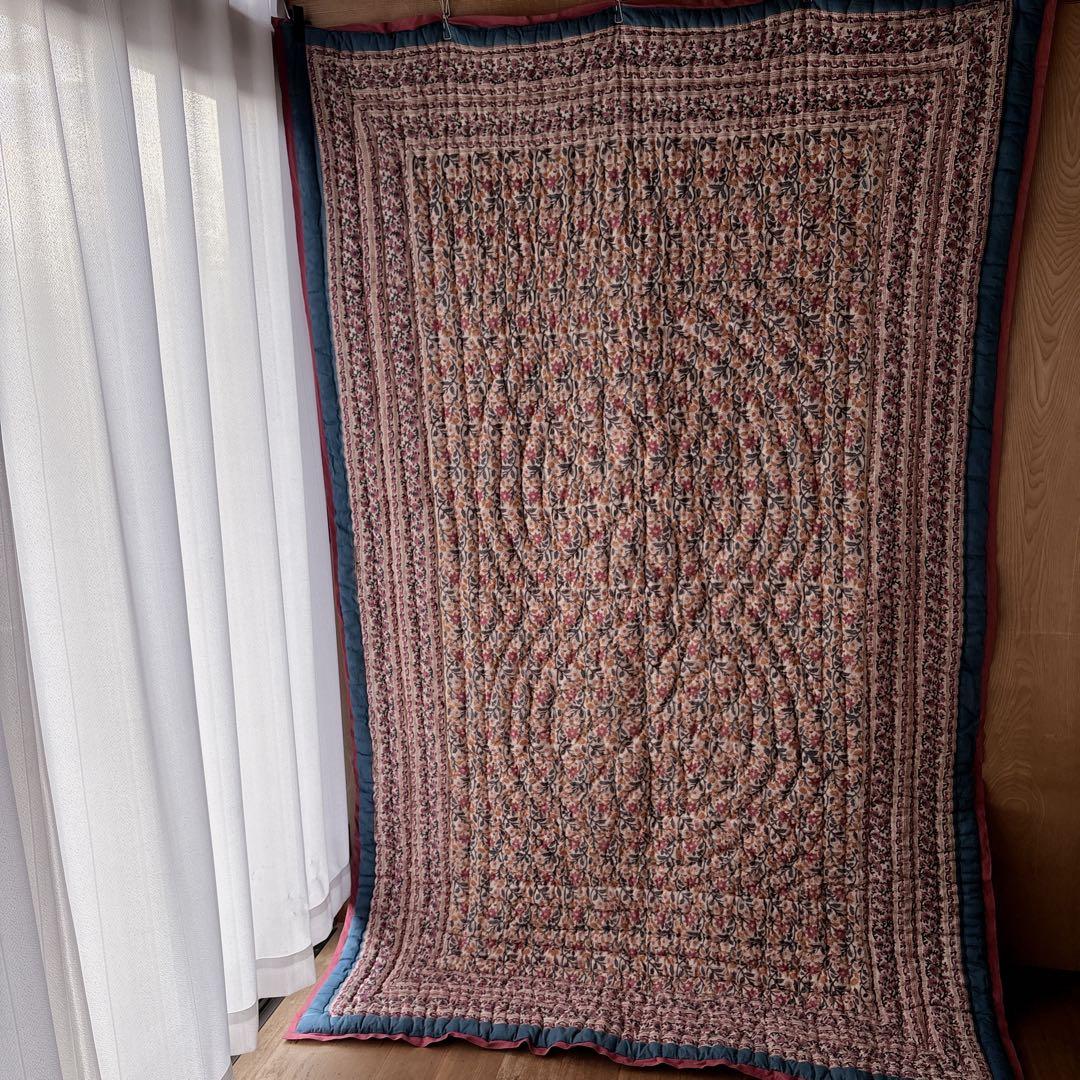 未使用※インド ブロックプリント 中綿入りキルト ノスタルジックブルー　ラグ