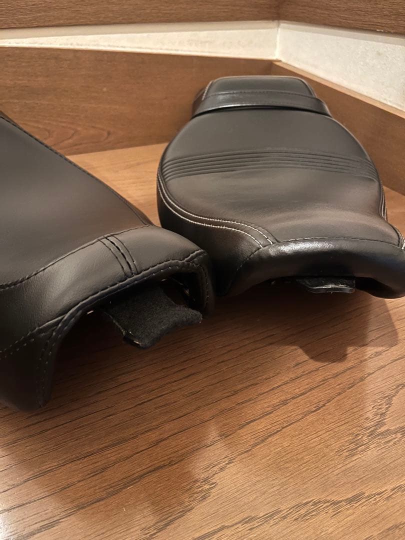 SOLO VILLAINシート ハーレーダビッドソン(スポーツスター用)