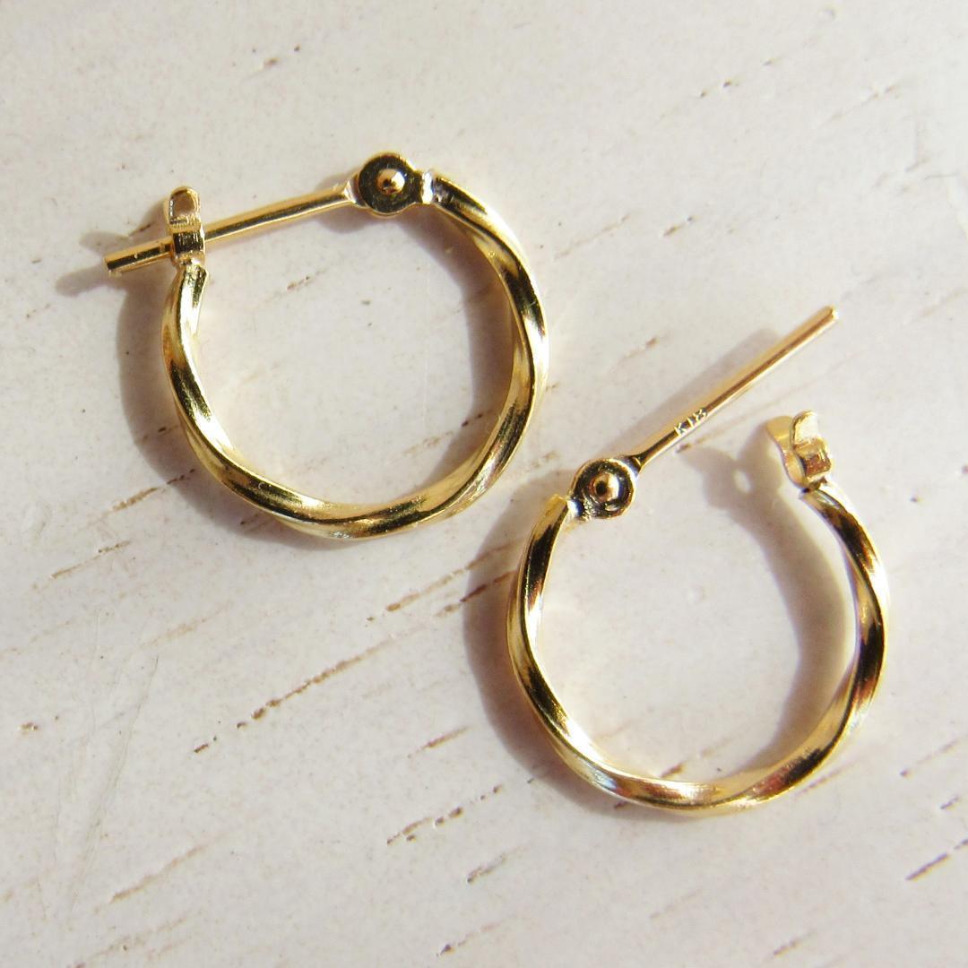 18k フープピアス フープ ピアス ゴールド 18金 k18 ツイスト 刻印