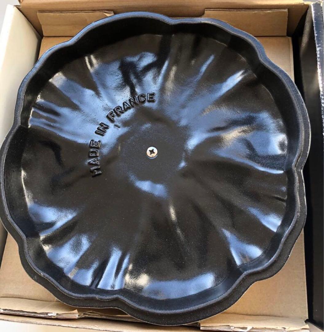 タイムセール【新品】ストウブ パンプキン ホワイト 真鍮ノブ(生涯保証付)