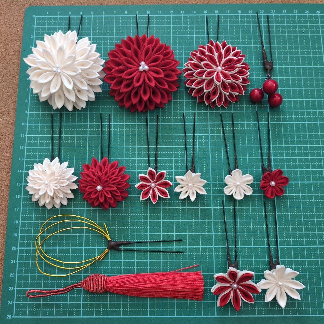 和装髪飾り U42−2 赤　白　成人式 振袖 つまみ細工 かんざし　髪飾り