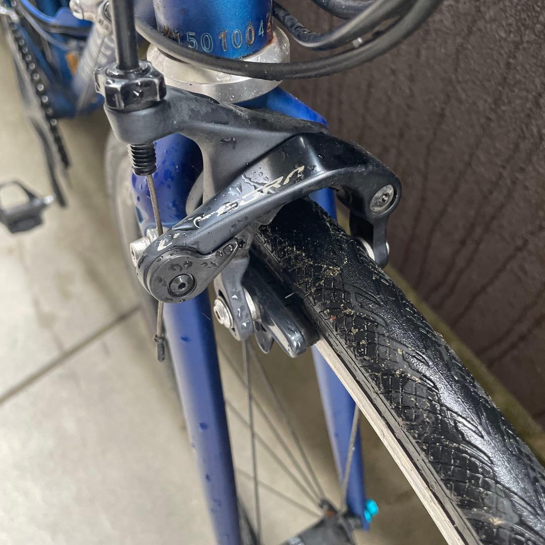 アルテグラR8000前後ブレーキキャリパー