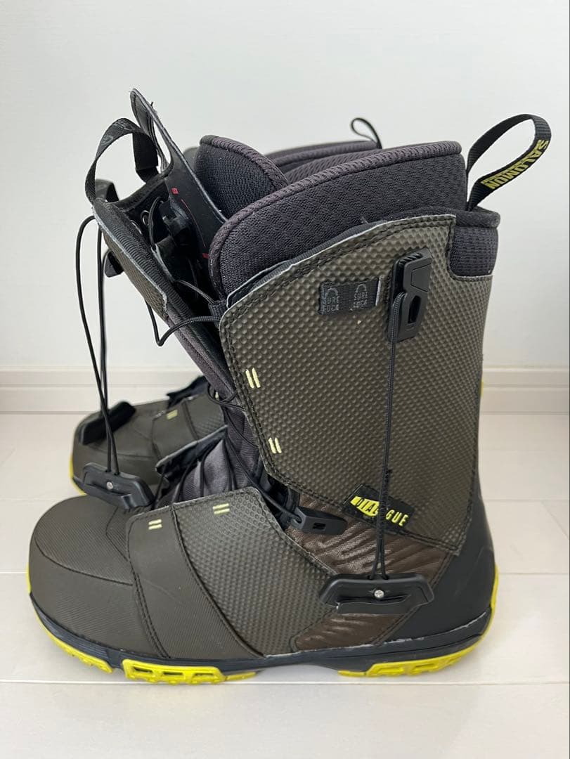 送料込 salomon サロモン dialogue 即配送