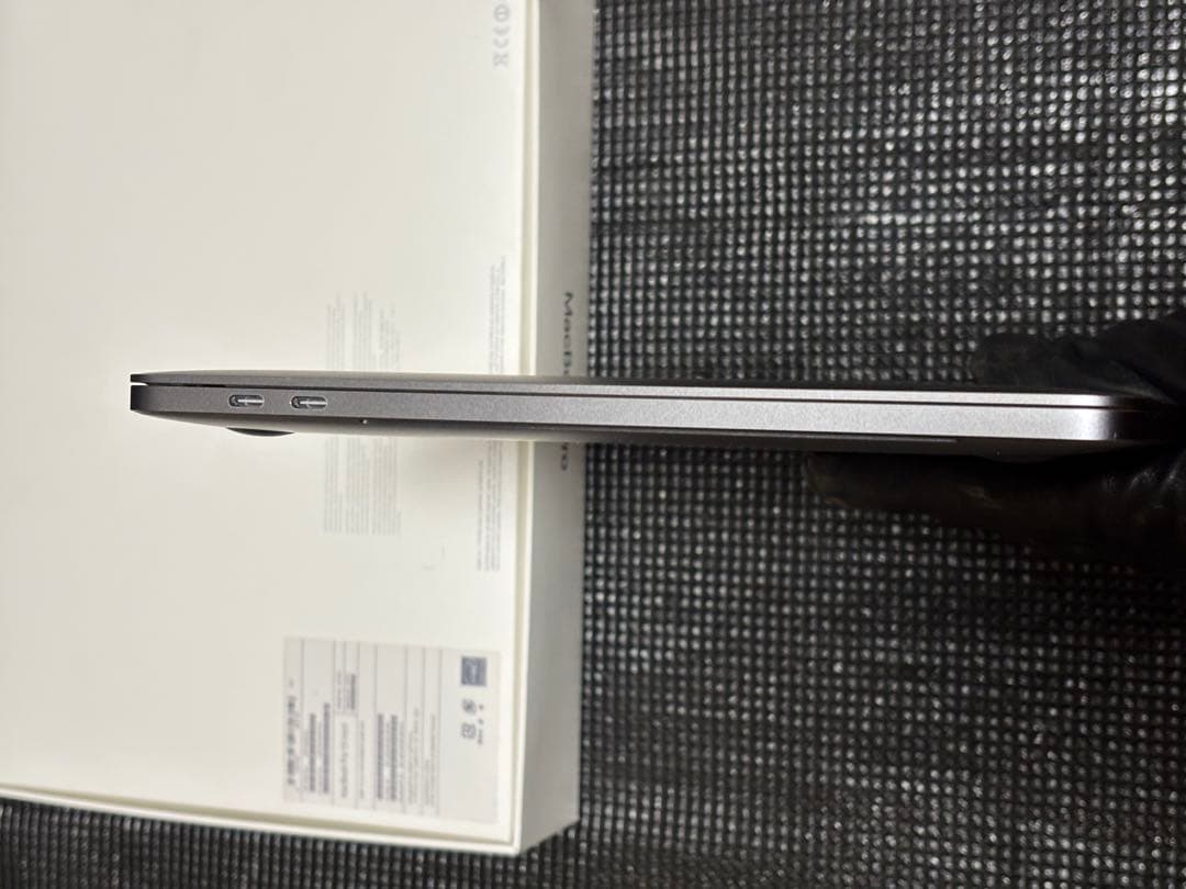 MacBook本体 MacbookPro2016/13.3/2.9GHz/8GB/512GB