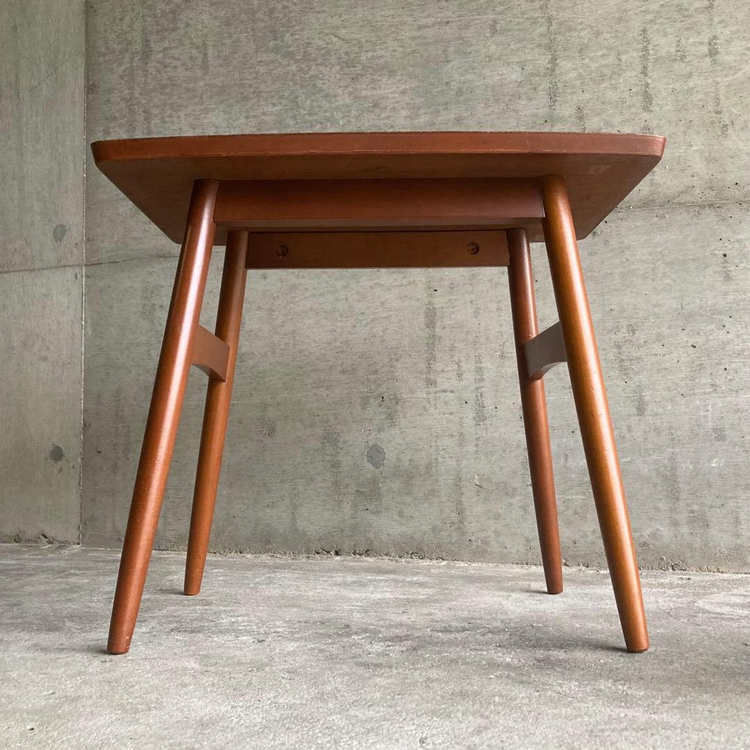 テーブル 机 サイドテーブル 置物台 飾り台 花台 木製 木目調 昭和レトロ