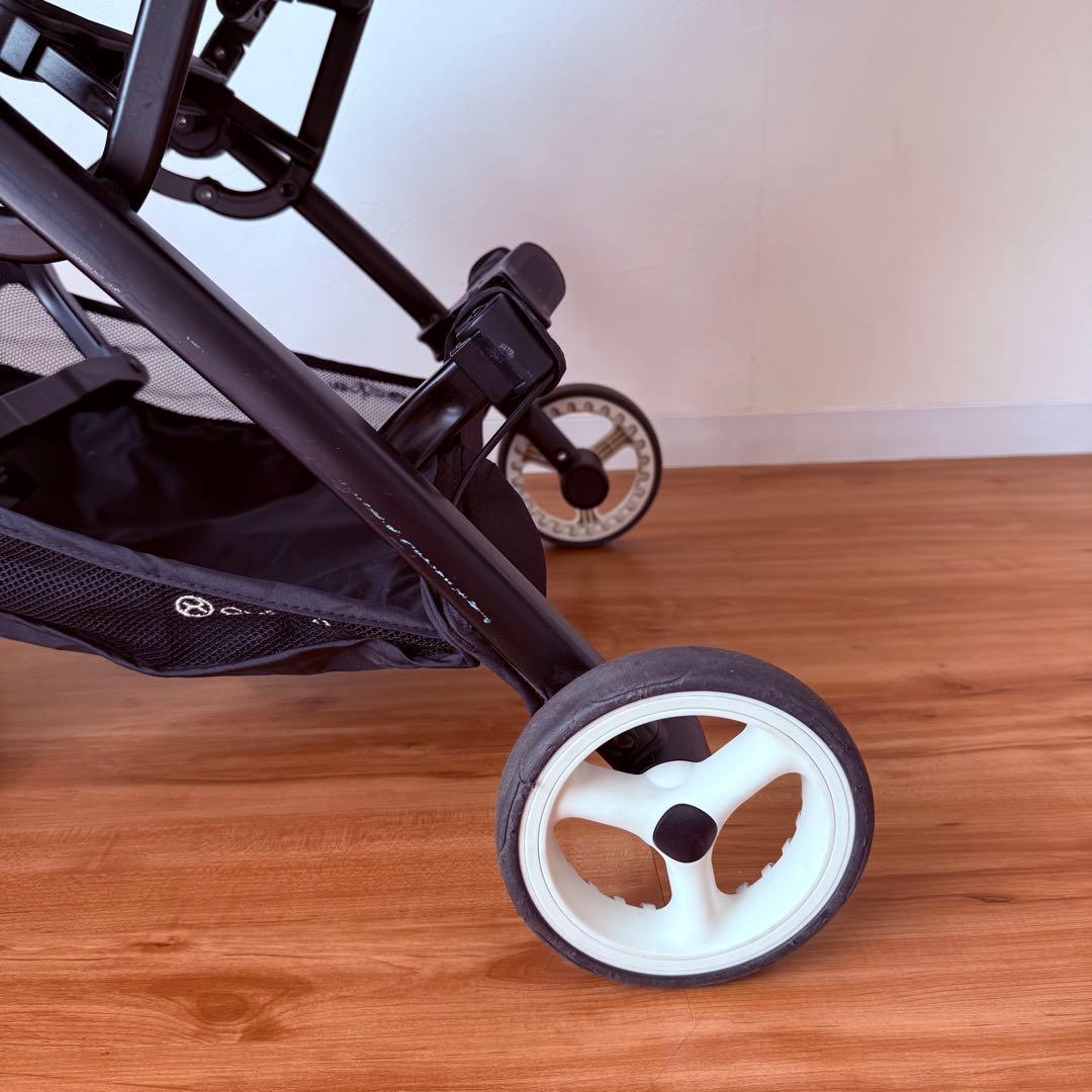 サイベックス　リベル　コンパクトベビーカー ベージュと黒