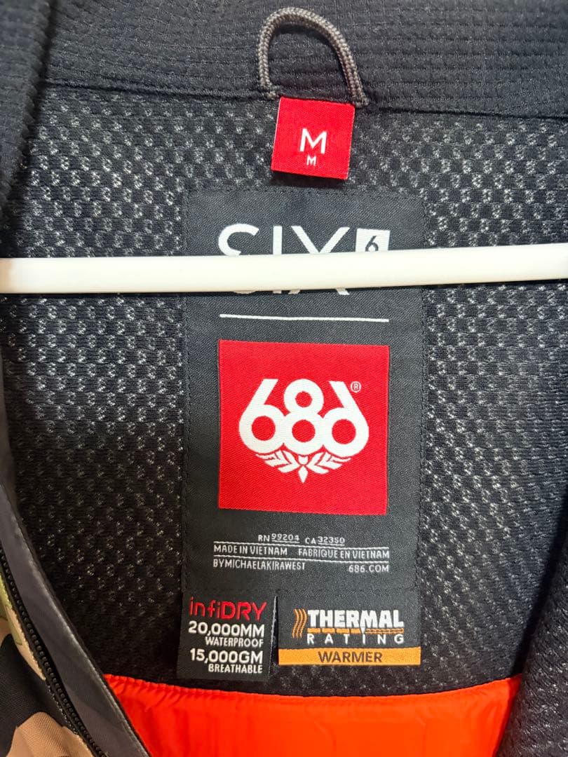 メンズ 686 SIX スノーボードウェア Mサイズ 上下セット