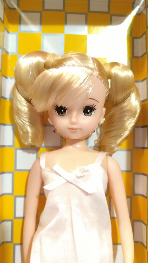 厳選 リカちゃんキャッスル おめかしコレクション peu connu あきちゃん