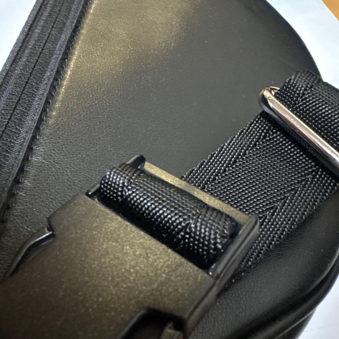 【価格 37,400円】【極美品】ディーゼル ウエストバッグ レザー