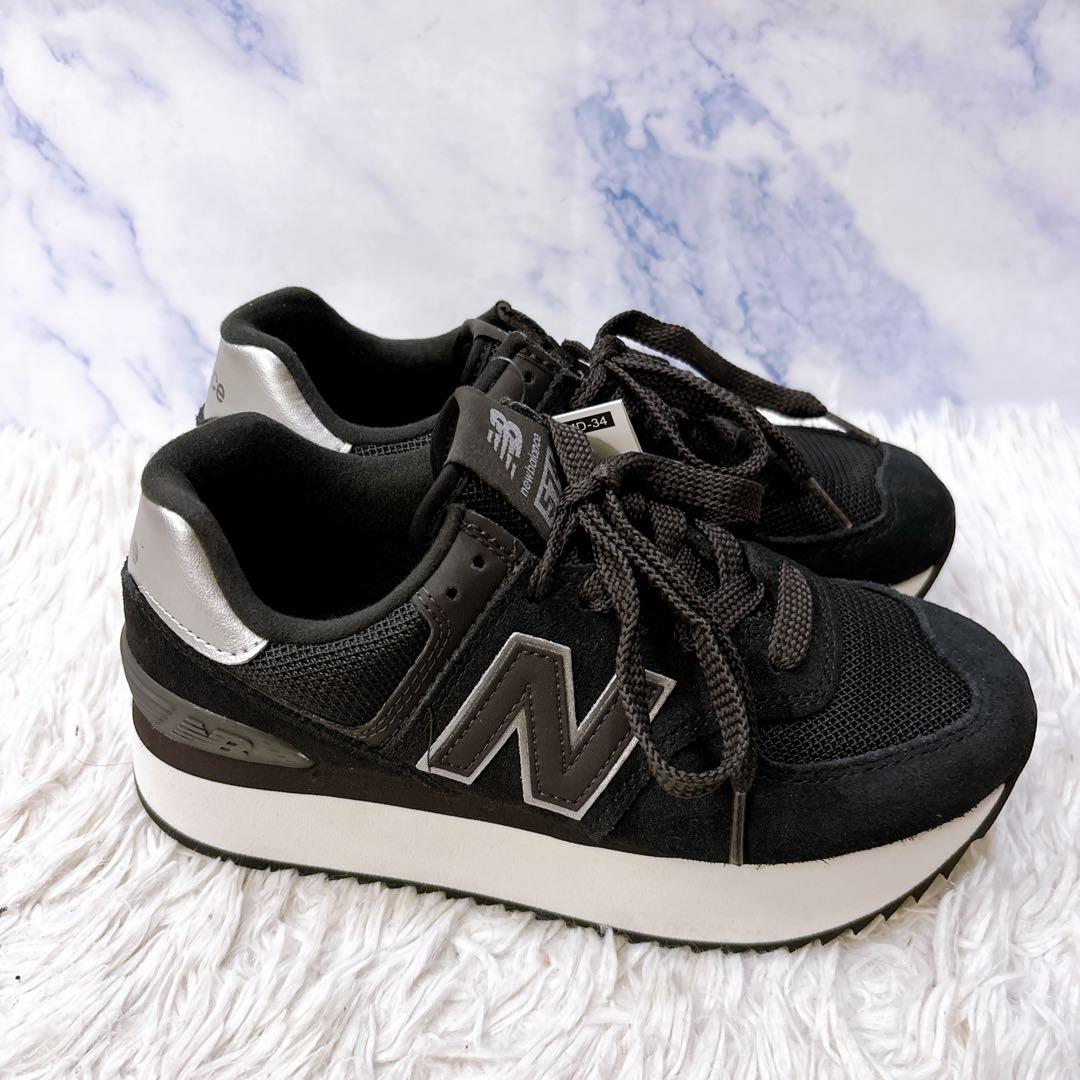 未使用品　ニューバランス 574 厚底 スニーカー 23.5cm ブラック　黒