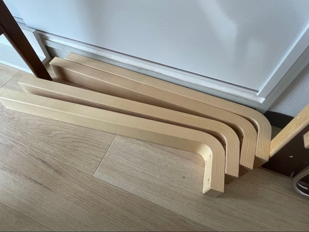 artek アルテック TABLE 82B テーブル ホワイトラミネート