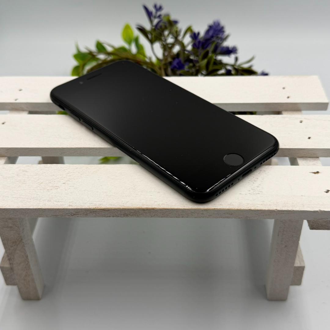 iPhone SE第3世代 64GB ミッドナイト 429