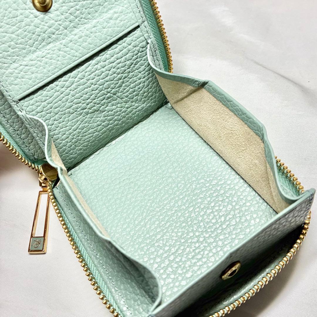 【未使用】　ハースケジュール　チェレット　二つ折りウォレット　財布　コンパクト