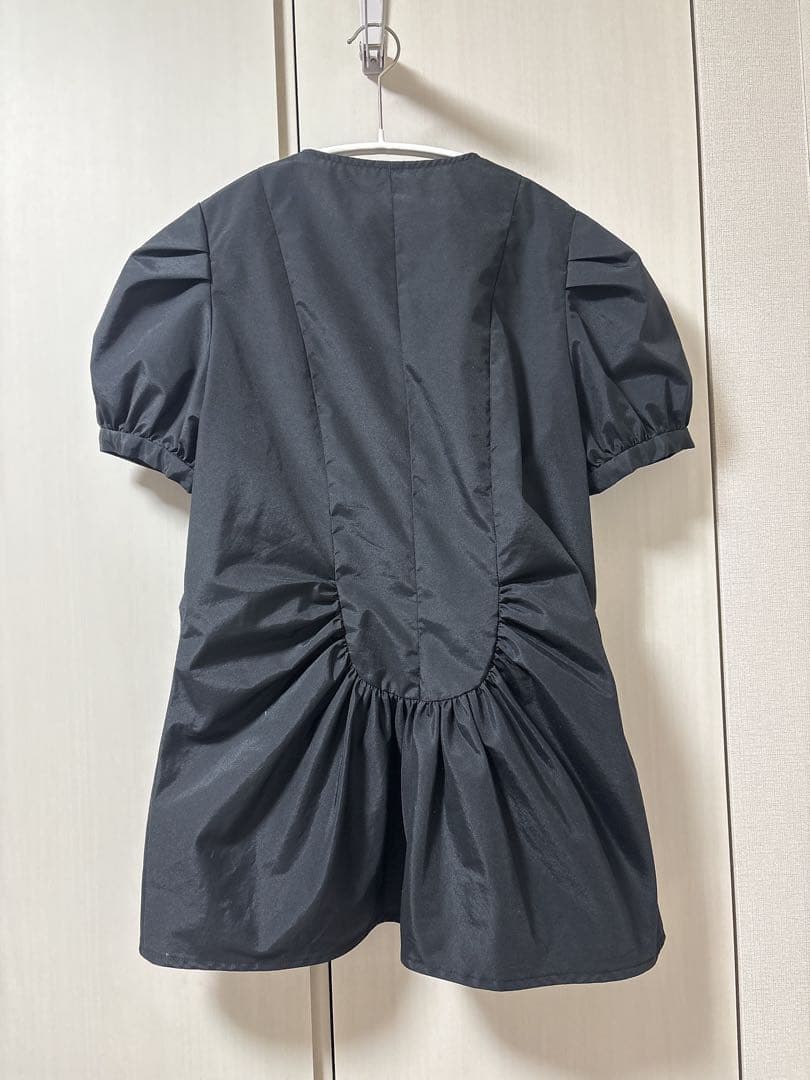 【美品】cavori カヴォリ　チューリップブラウス