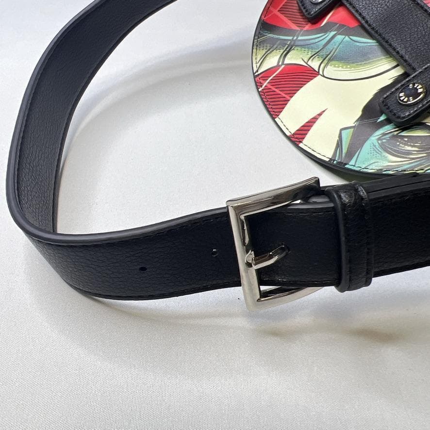 新品　未使用　WAAC ワック　ウエストポーチ　韓国ゴルフブランド