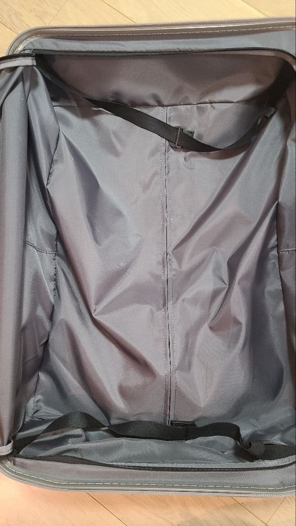 [サムソナイト] スーツケース タイリウム スピナー69 アイボリーゴールド