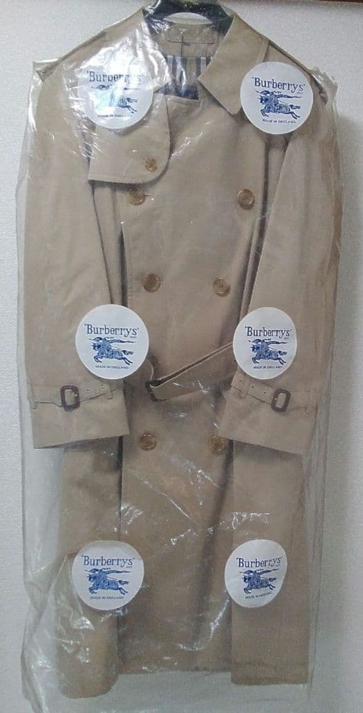 【新品】バーバリー「トレンチコート」メンズ(ダブル) M 英国で購入