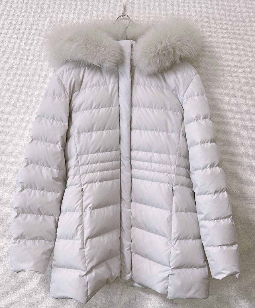 【新品未使用】UNTITLED ダウンジャケット