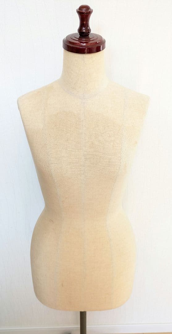 トウキョウトキーヤ　トルソー　TOKYOKIIYA