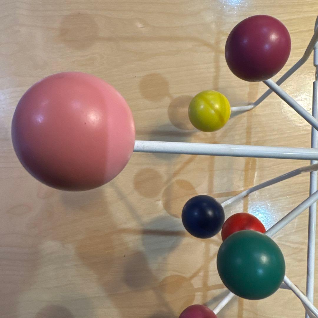 イームズ　ハングイットオール