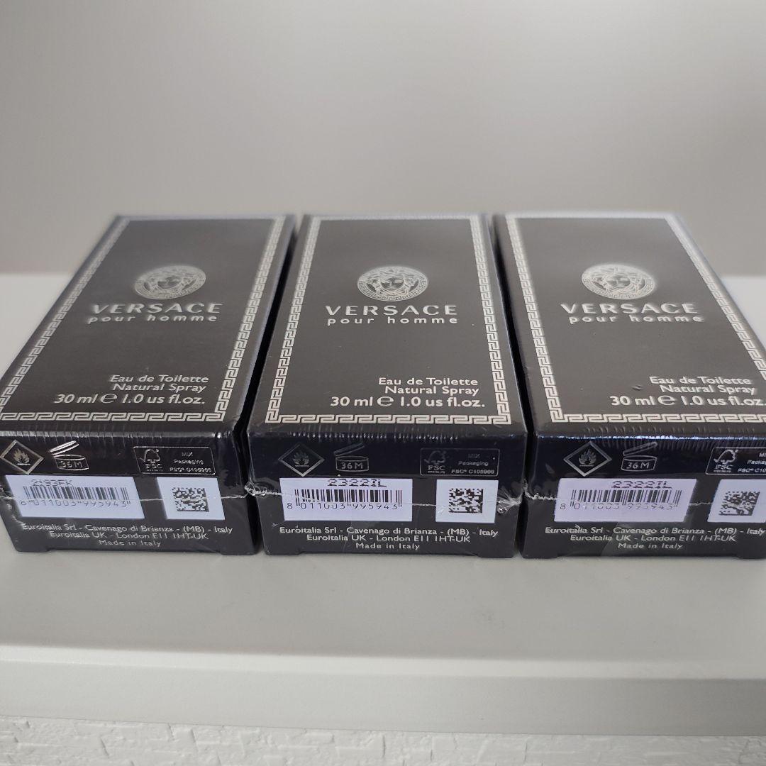 も*5様 【新品未開封】ヴェルサーチ プール オム EDT 30ml