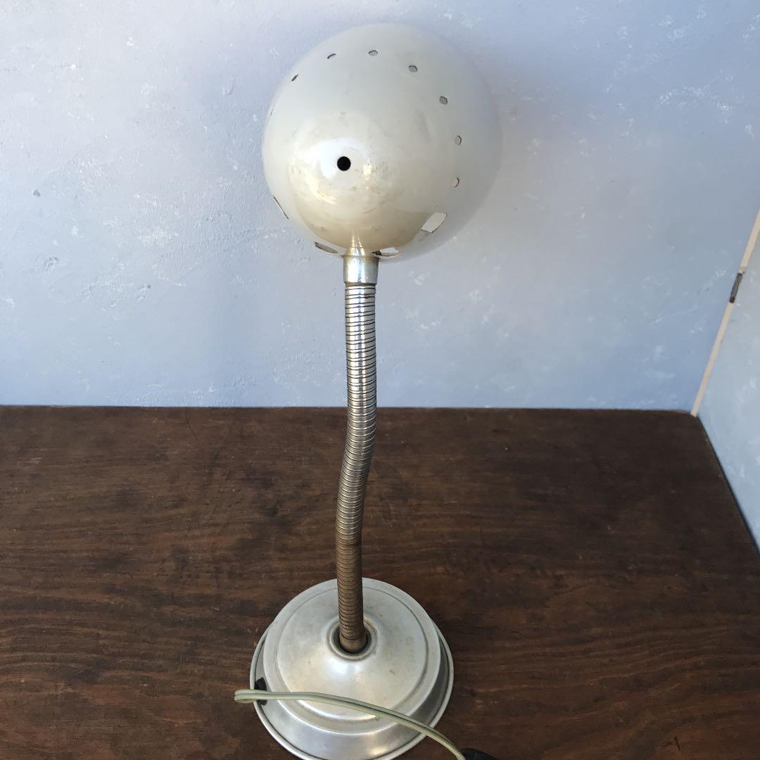 ヴィンテージ　レトロ　　アルミシェード　デスクランプ