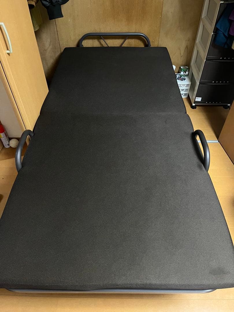 シングルベッド メッシュ ブラック 持ち手付き