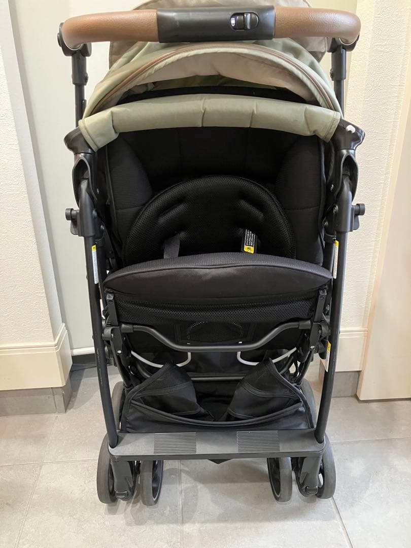 専用ページApricaベビーカーラクーナクッションフリープラススモーキーグリーン