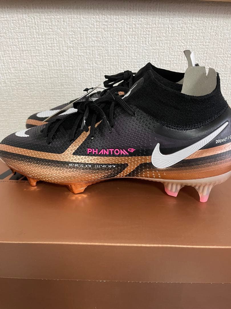 NIKEナイキサッカースパイク ファントムGT2エリートDF FG 26.5㎝