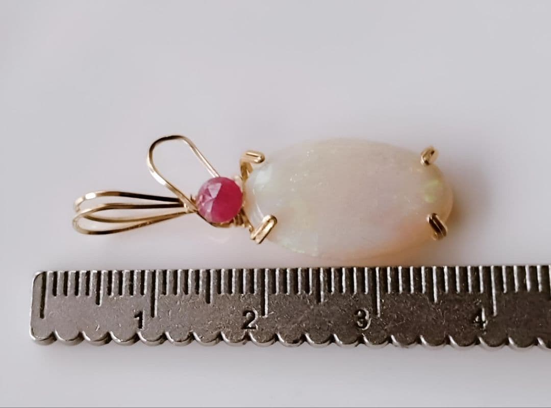 Kgf14 宝石ルース ウォーターオパール ルビー ペンダント トップ