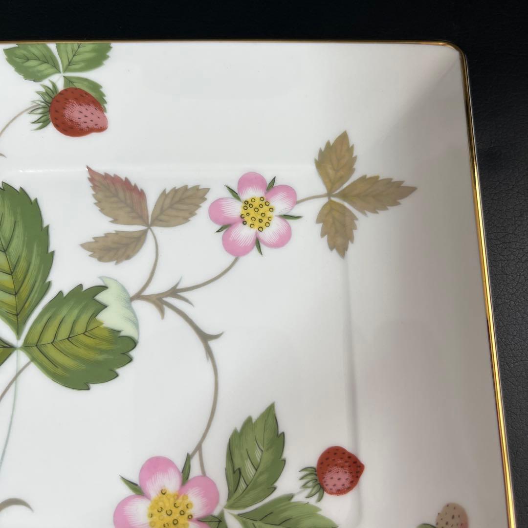 ［新品］ワイルドストロベリー　スクエアトレイ2枚セット